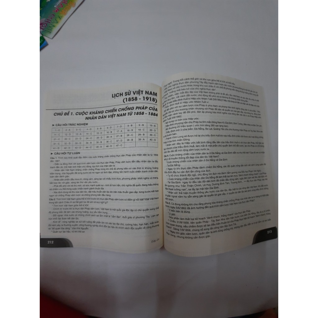 Sách - Bí quyết chinh phục điểm cao Lịch sử 11
