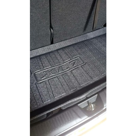 Lót cốp nhựa dẻo xe Suzuki XL7 XL-7 2019 2020 2021 2022 Cao Cấp