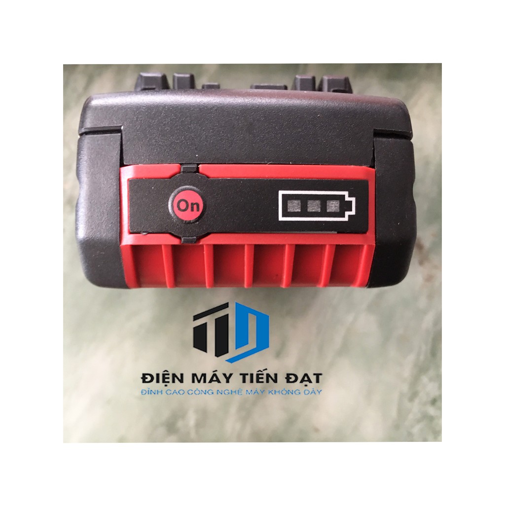 DMHB pin Bosch 18V nhận sạc zin