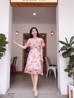 Váy hoa tơ trễ vai