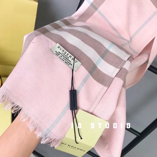 Khăn choàng cổ Burberry fullbox