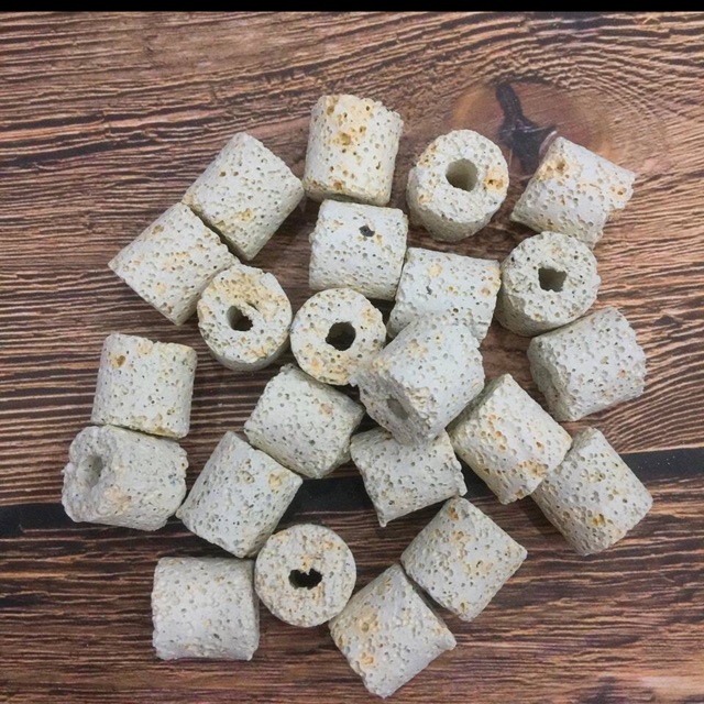 Sứ viên dùng để lọc hồ cá