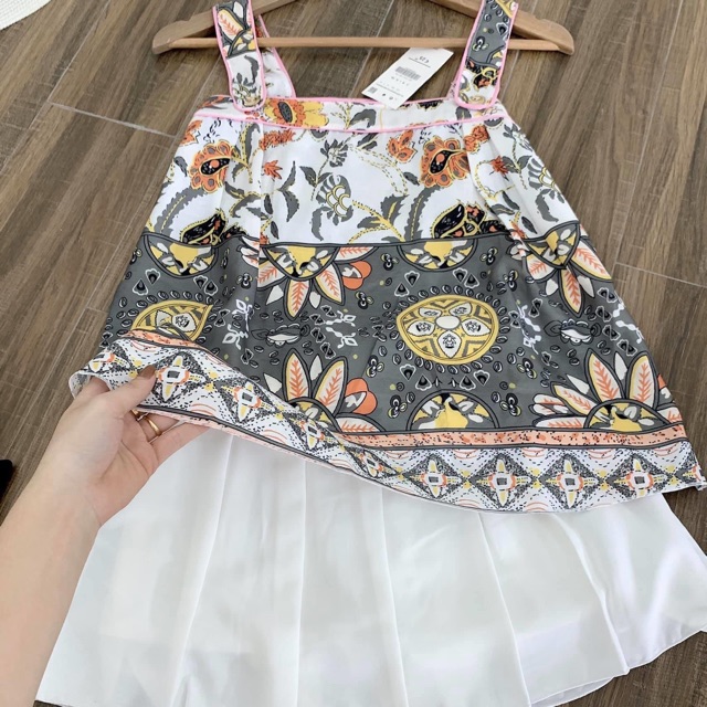 ( SẴN ) XẢ SET ÁO THỔ CẨM + CHÂN VÁY TRẮNG