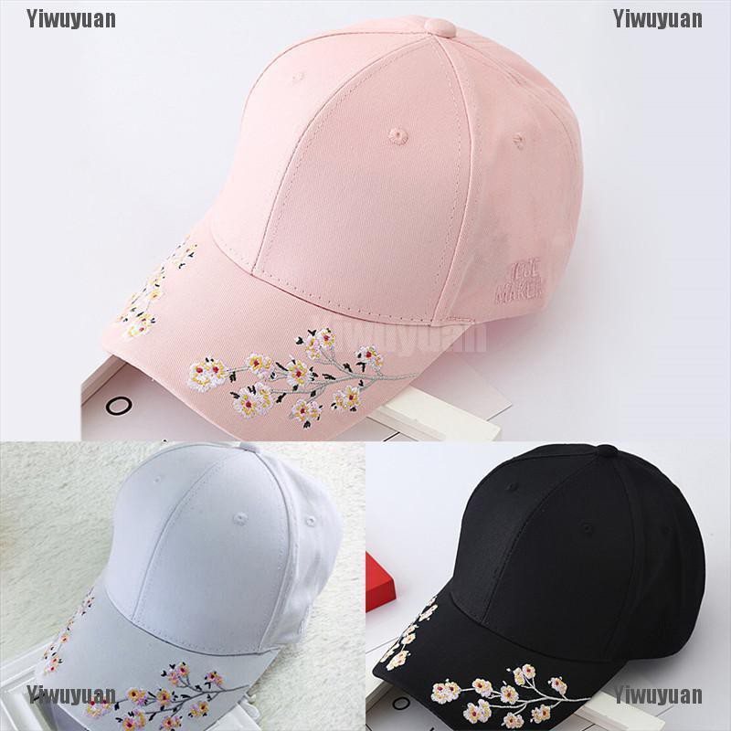 Mũ Lưỡi Trai Thêu Hình Hoa Đào Thời Trang