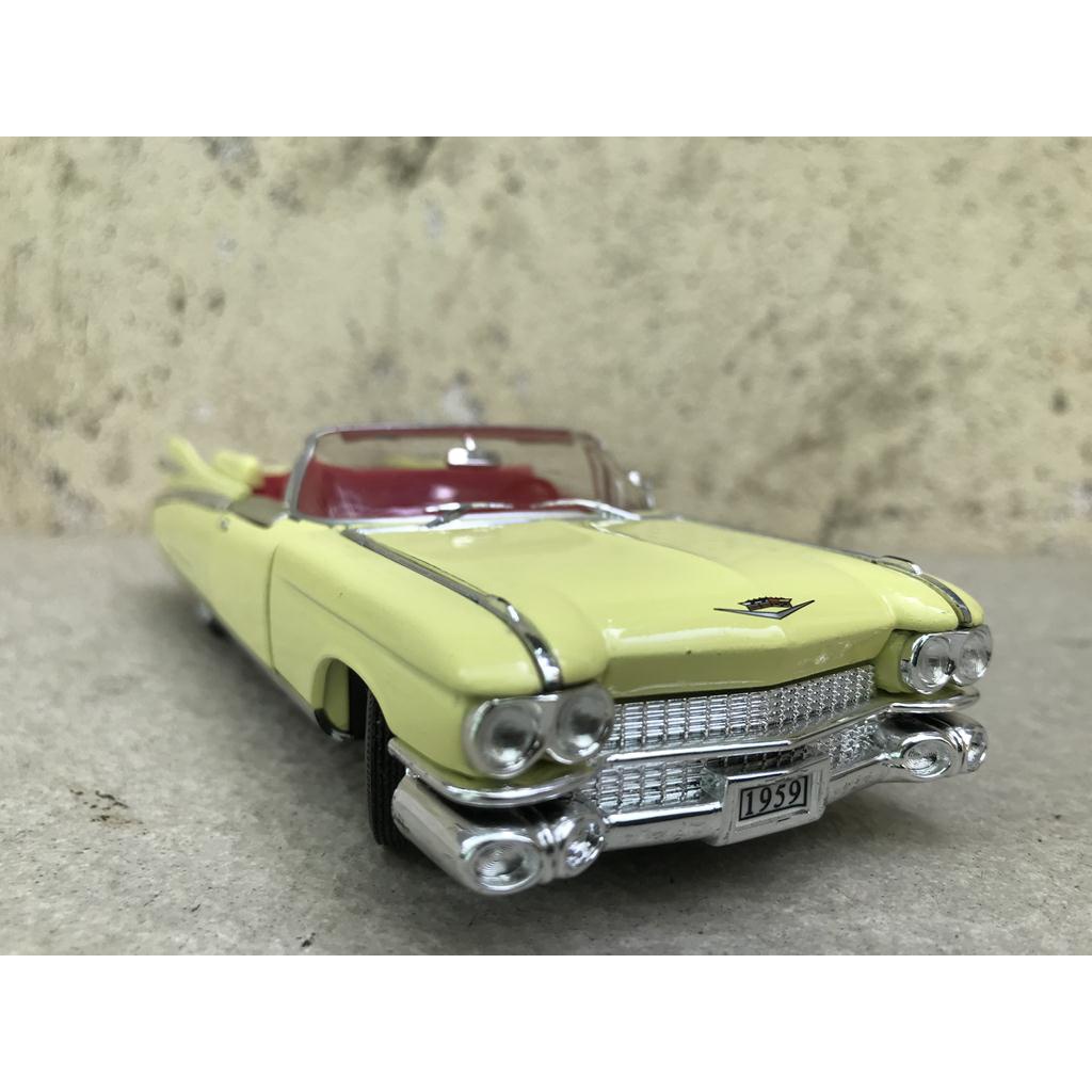 Mô hình xe cổ CADILLAC Eldorado 1959 - 1:32