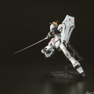 Mô Hình Gundam RG NU BANDAI