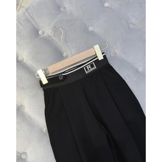 baggy cạp chữ