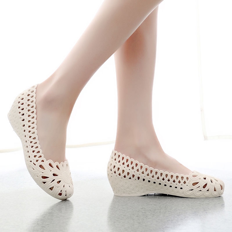 Xăng đan Nhựa Đế Bằng Thoải Mái Thời Trang Đi Biển Mùa Hè Cho Nữ