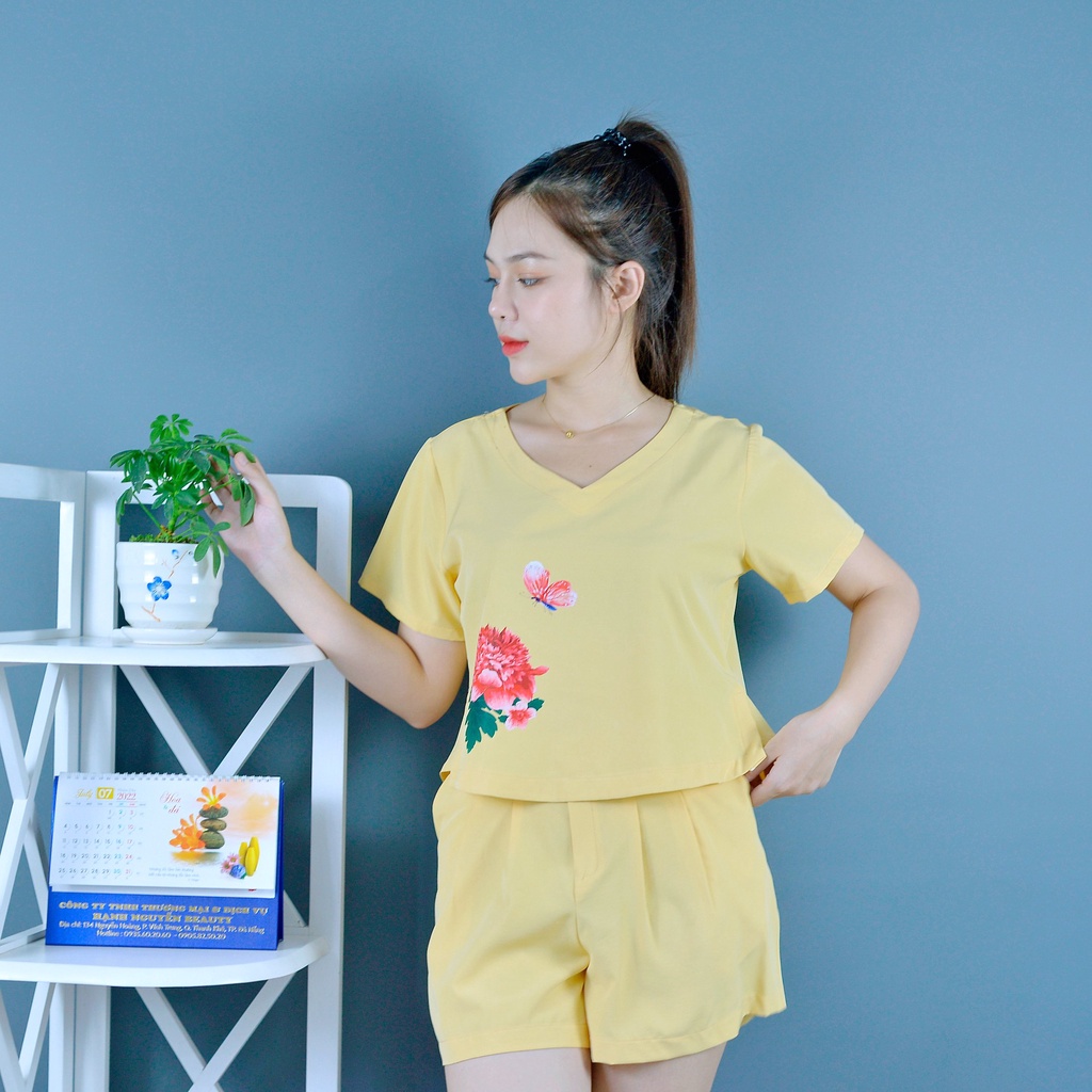 Bộ đồ nữ MÀU VÀNG NHẠT IN HOA CỰC XINH  - vải lụa cao cấp - Lịch sự - Quý phái