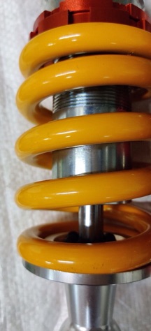 Phuộc Ohlins gắn xe Ex 135 ex 150