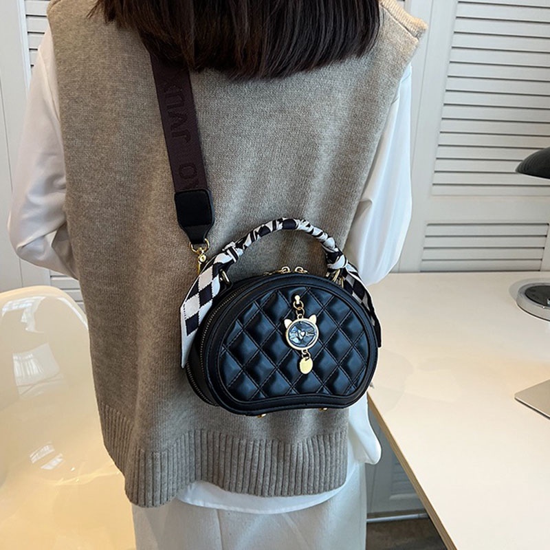 Túi đeo chéo IELGY hình tròn nhỏ thêu họa tiết hình thoi thời trang cho nữ