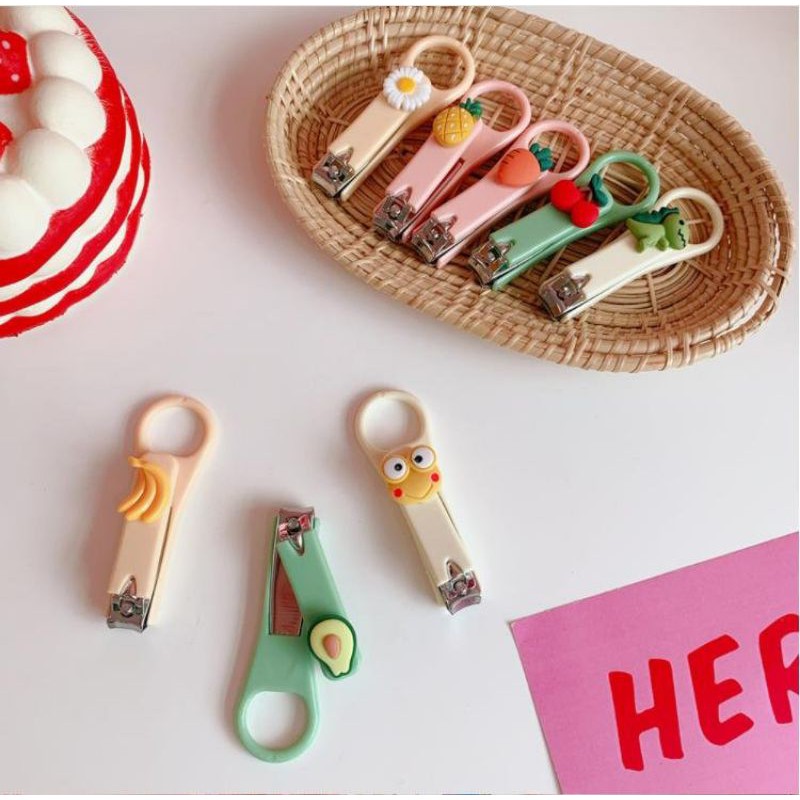 Bấm móng tay hình con vật, hoa quả siêu dễ thương - Cắt móng tay cute giá rẻ