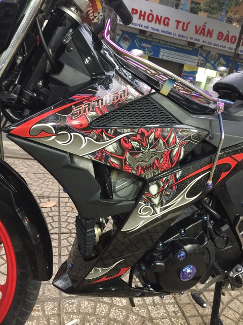 Tem Samurai Satria  Rời xe đen - tem đỏ
