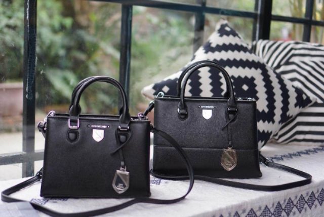 Túi da thật size nhỏ 23cm Sale Shock - full bill anh full box