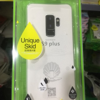 Ốp silicon vu trong suốt và đen samsung s9plus