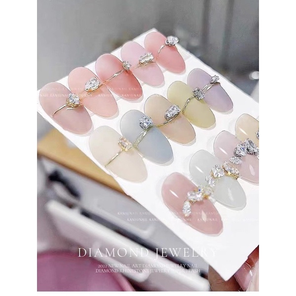 Charm nhẫn - Đá hình Nails