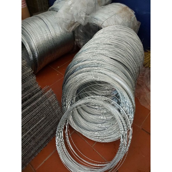 Bu gà thưa 1m sắt 3,4li _ 7,5kg( không khay )