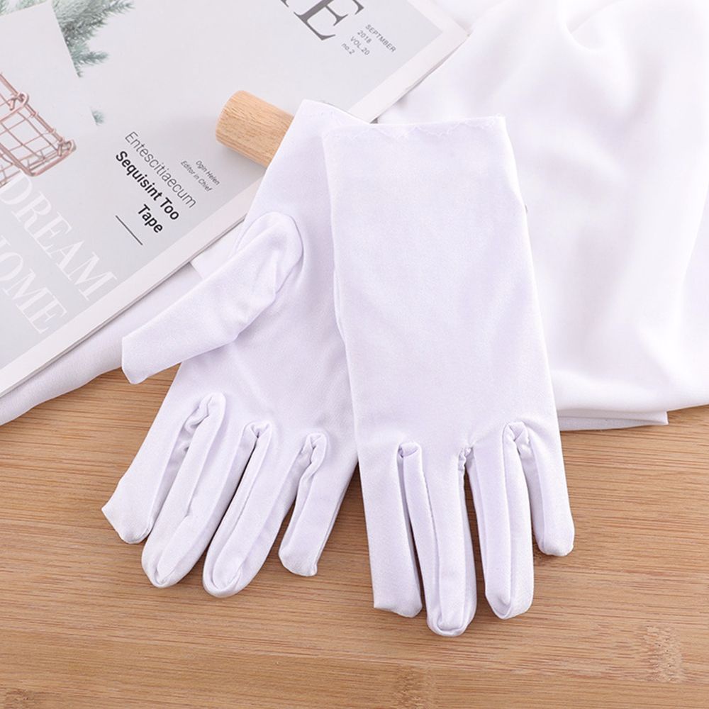 Găng tay đàn hồi thoáng khí chất liệu bền thông dụng tiện lợi
