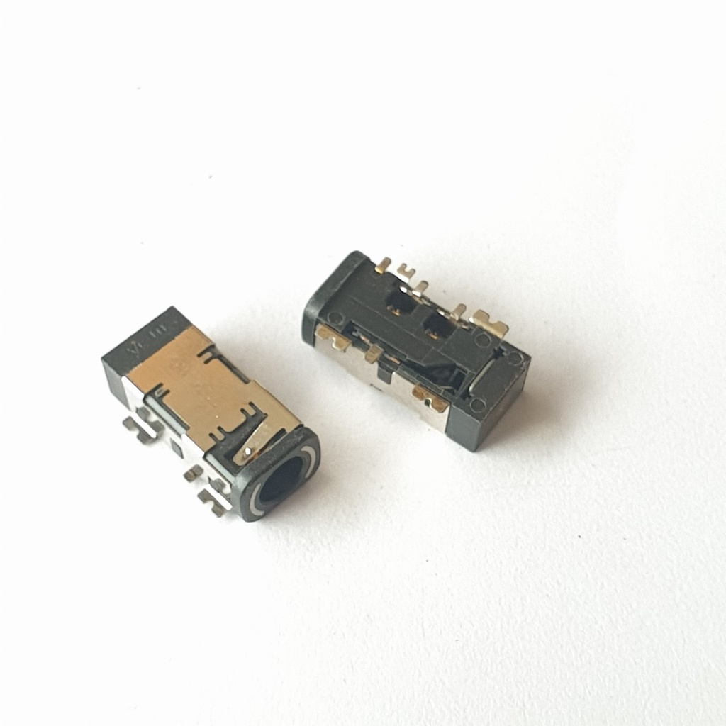 Chân tai nghe Nokia C2-01
