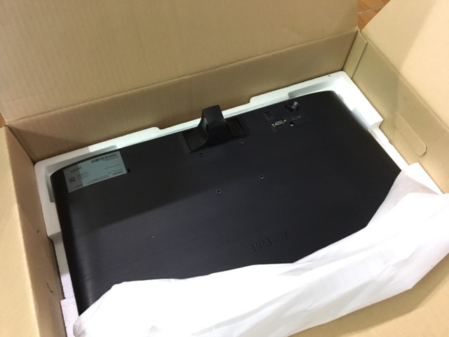 Mang hình 24 full hd viền mỏng samsung 24f350 | BigBuy360 - bigbuy360.vn