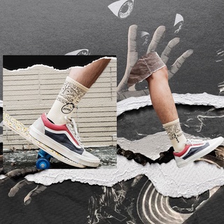 Vớ Họa Tiết Travis Scott Chất Liệu 80% Cotton Mang Lại Cảm Giác Thoáng Khí.