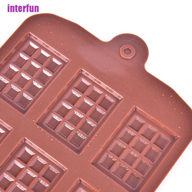 Khuôn silicone 12 ô dùng làm sô cô la chuyên nghiệp