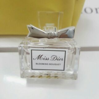 🌹🌹Nước hoa Miss Dior 5ml