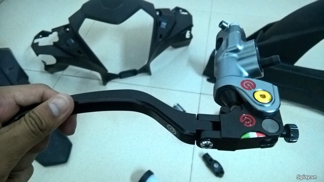 Tay thắng nisin và Brembo các loại