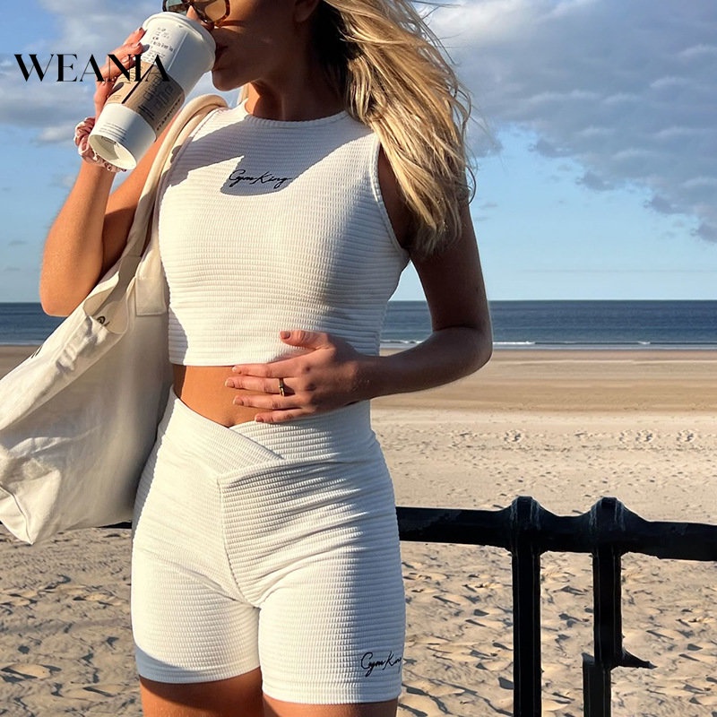 Set Áo Tank Top + Quần Sọt Thể Thao Lưng Cao Hoạ Tiết Chữ Thêu