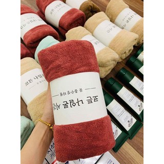 Khăn tắm lông cừu nhiều màu