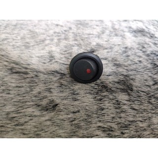 Công tắc đen có đèn led màu đỏ