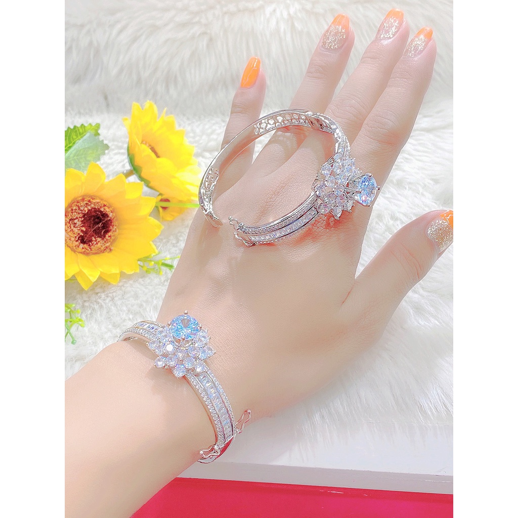 Vòng tay nữ đính xoàn mạ bạch kim cao cấp U824