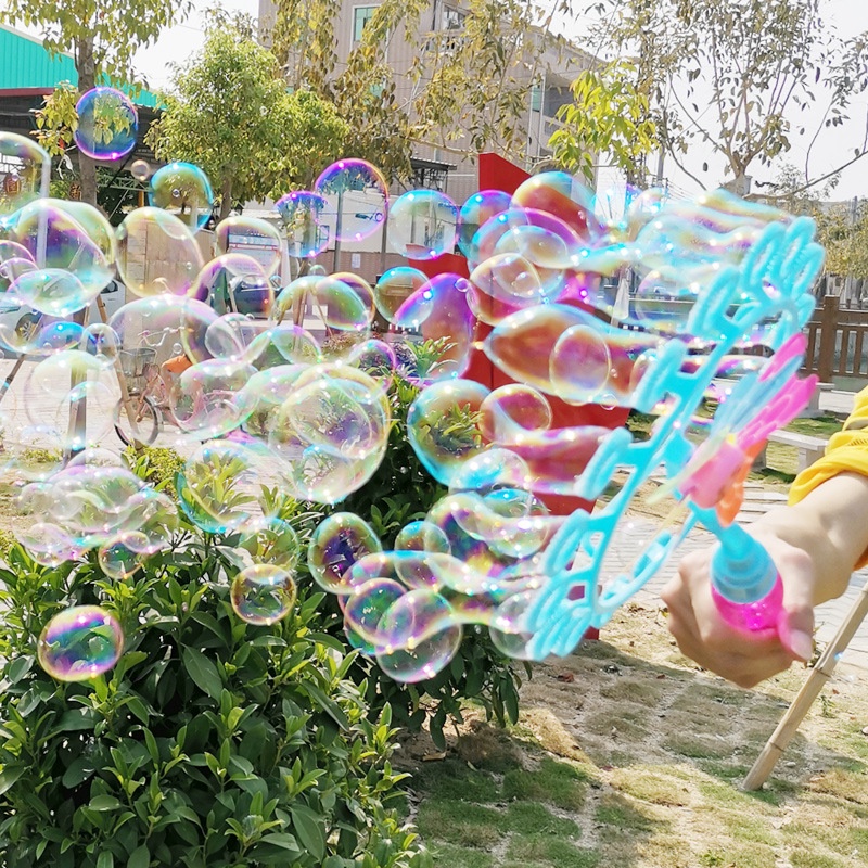 Đồ chơi chong chóng thổi bong bóng xà phòng ngoài trời cho bé