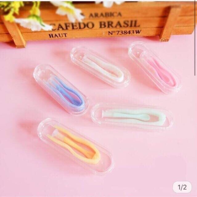 Bộ dụng cụ đeo lens và khay đựng