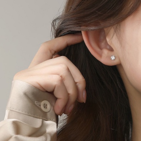 Khuyên tai tròn bạc nữ tính mặt đá bi vặn nhiều size đơn giản, xinh xắn | HARMONY ACCESSORIES K190
