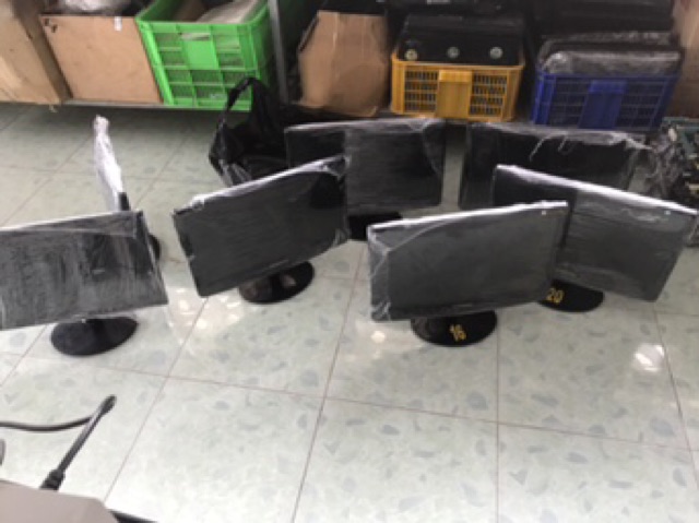 [Mã 157ELSALE hoàn 7% đơn 300K] Lcd samsung B1930 hàng thanh lí net | BigBuy360 - bigbuy360.vn