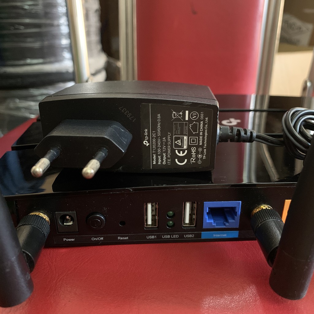 Bộ phát wifi gigabit băng tần kép Tp-link Archer C7 AC1750