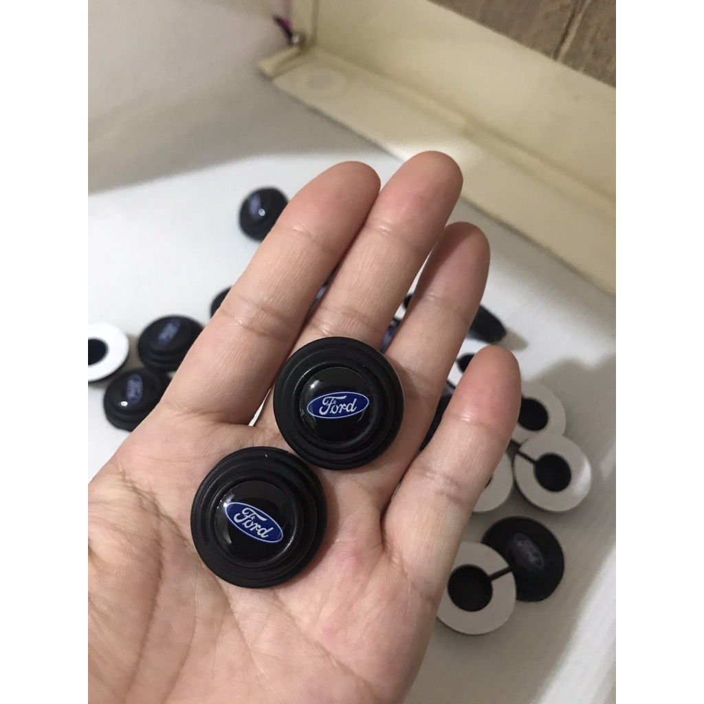 Combo 04 Núm Cao su giảm chấn , chống va đập cửa xe Ô tô theo Logo Xe | BigBuy360 - bigbuy360.vn