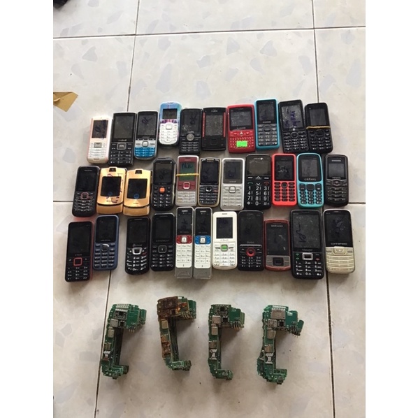 Xã hàng lô xác điện thoại bàn phím lấy hết lô giá 19k/1c