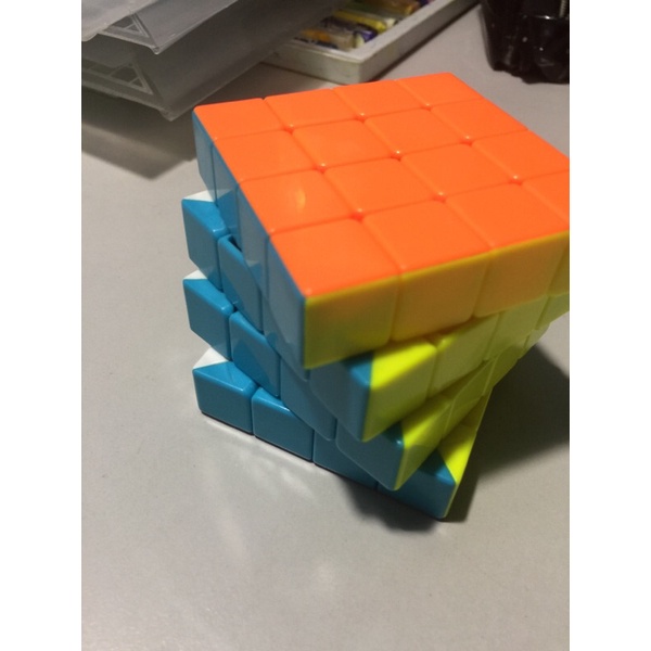 rubik 4x4 rất rất trơn