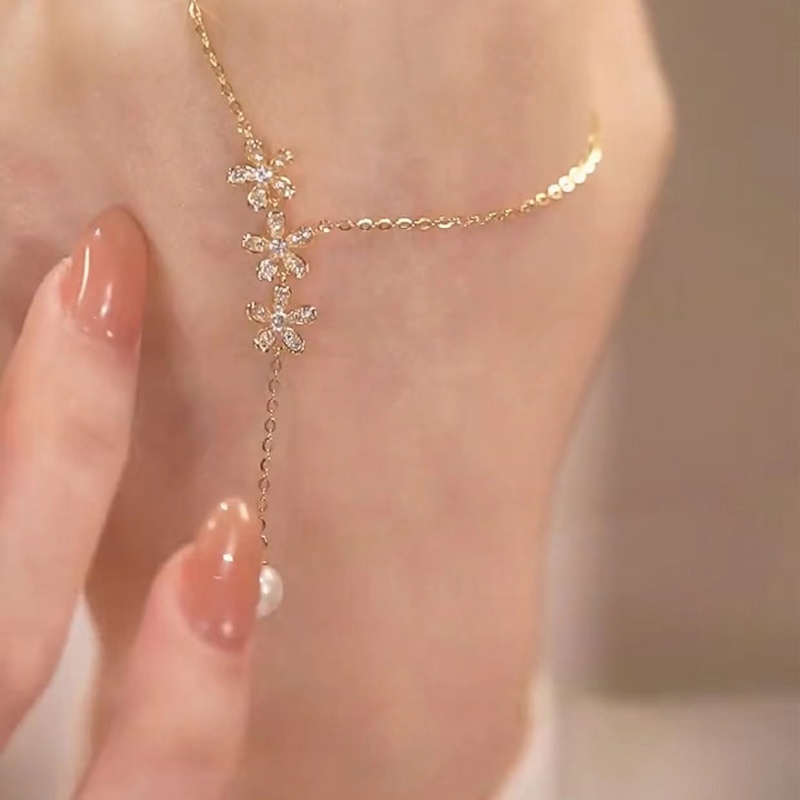 Vòng cổ Hình Hoa Đính Đá Zircon Thời Trang Cho Nữ