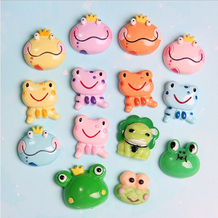 Sticker jibbitz hoàng tử ếch gắn dép sục Croc