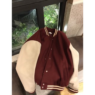 Một chiếc áo bomber bóng chày chất dạ xinh xỉu mng ơi
