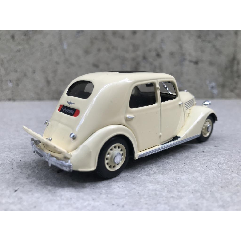 Mô hình xe ô tô cổ Renault Celtaquatre - 1:43