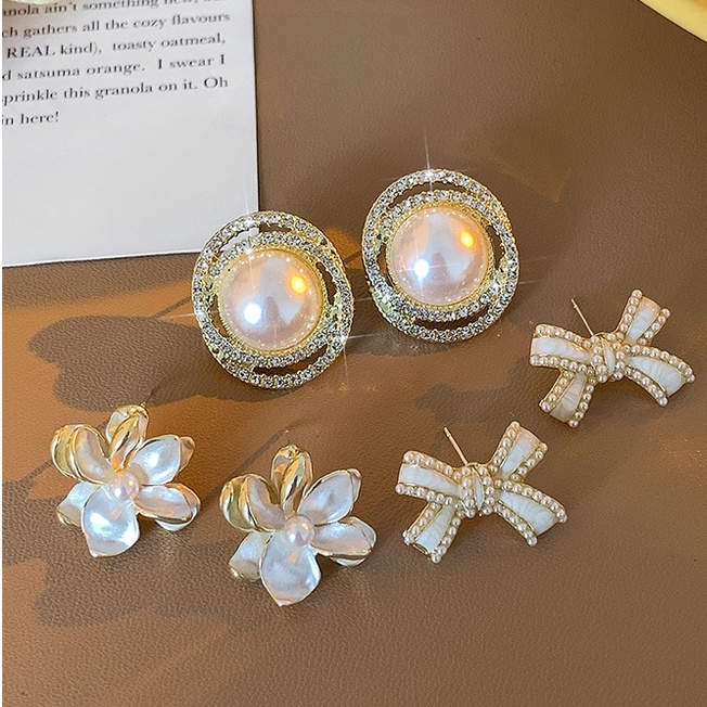 Set 3 Khuyên Tai Đính Ngọc Trai Phong Cách Cổ Điển Thanh Lịch Dành Cho Nữ