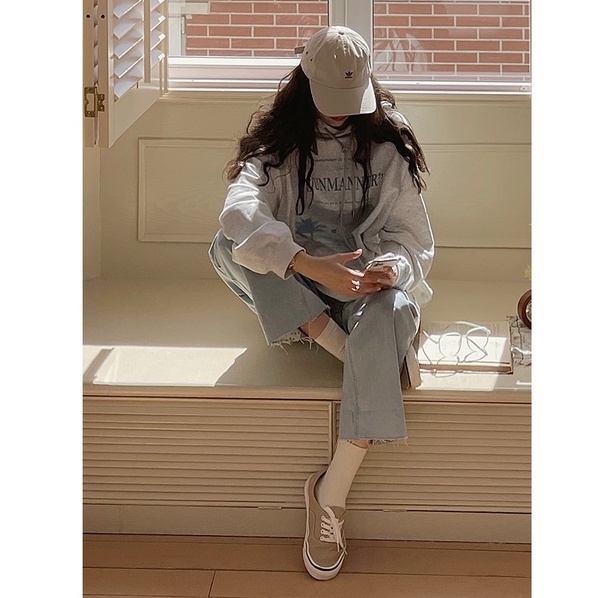 Áo hoodie tay dài dáng rộng màu xám thời trang phong cách Hàn Quốc cho nữ | BigBuy360 - bigbuy360.vn