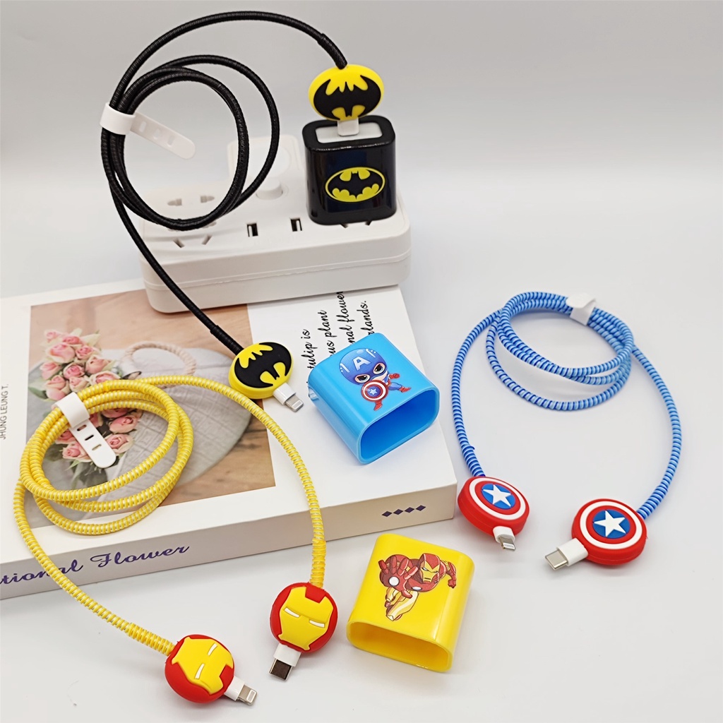 Bộ 4 Phụ Kiện Bảo Vệ Đầu Cáp Sạc Chống Sốc Hình Captain America/Iron Man/Batman Dễ Thương Cho Apple iphone 18W/20w