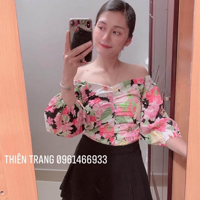 Áo hoa trế vai Zara