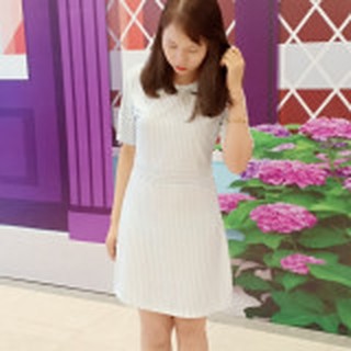 Đầm chiết eo kẻ xanh dương