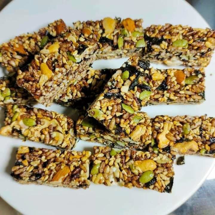 THANH GRANOLA - THANH HẠT DINH DƯỠNG 200G